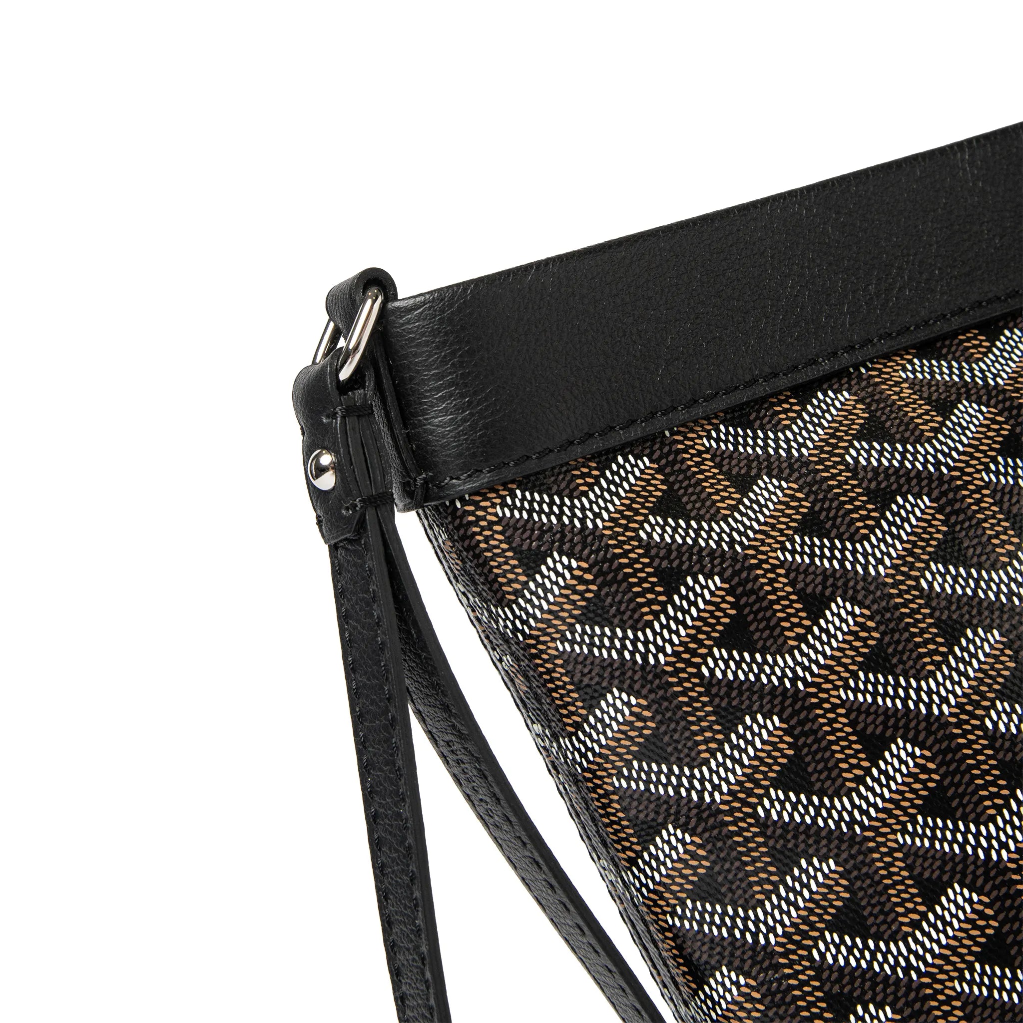 Detailed belt View of Goyard Conti Black Pouch CONTIPPMLTY09CL09P